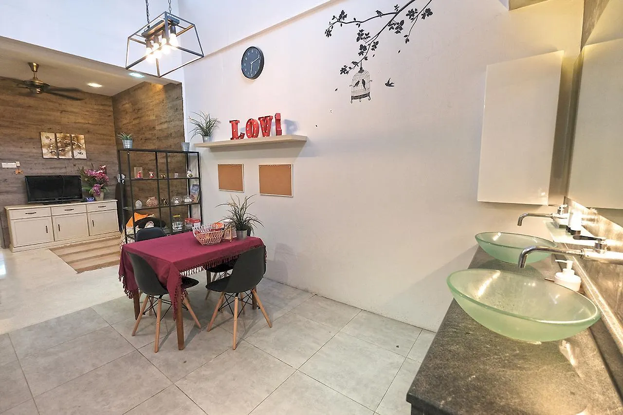 Fivehouz Guest House Petaling Jaya